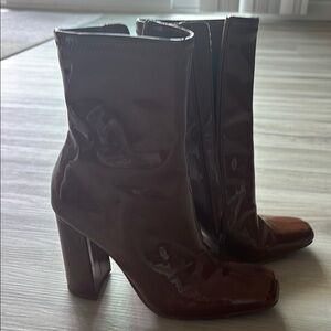 Steve Madden Brown Patent Leather Ankle Boots